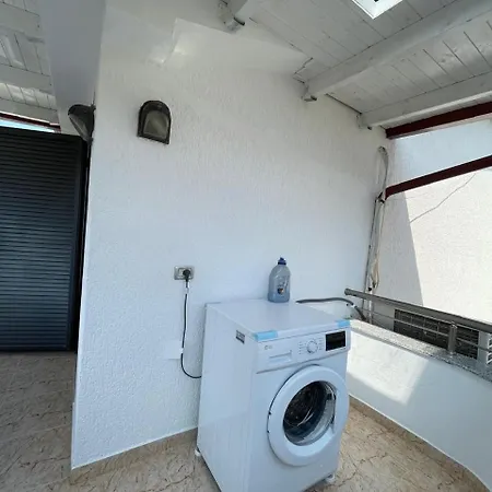 Family In Apartman *